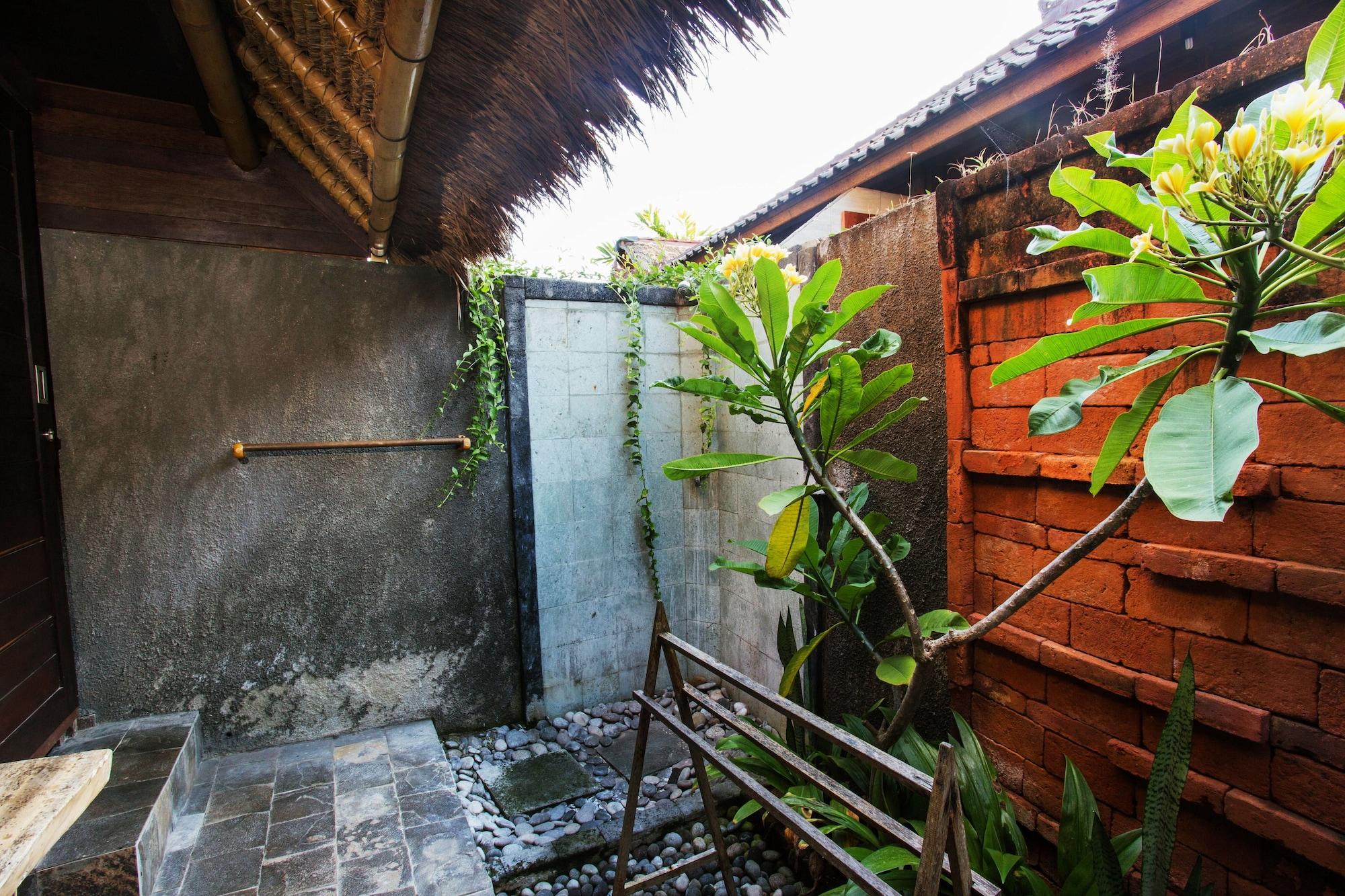 Ts Hut Lembongan Hotel Exterior foto