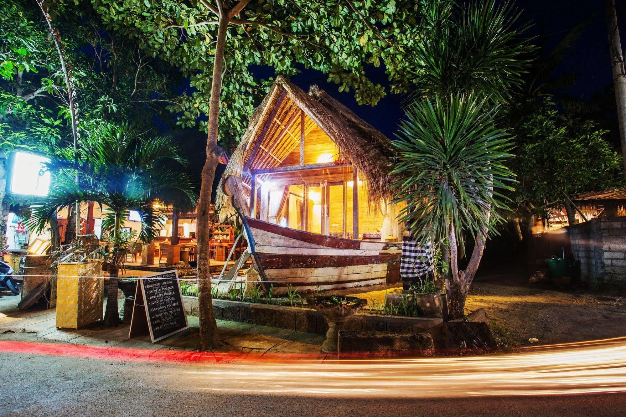 Ts Hut Lembongan Hotel Exterior foto