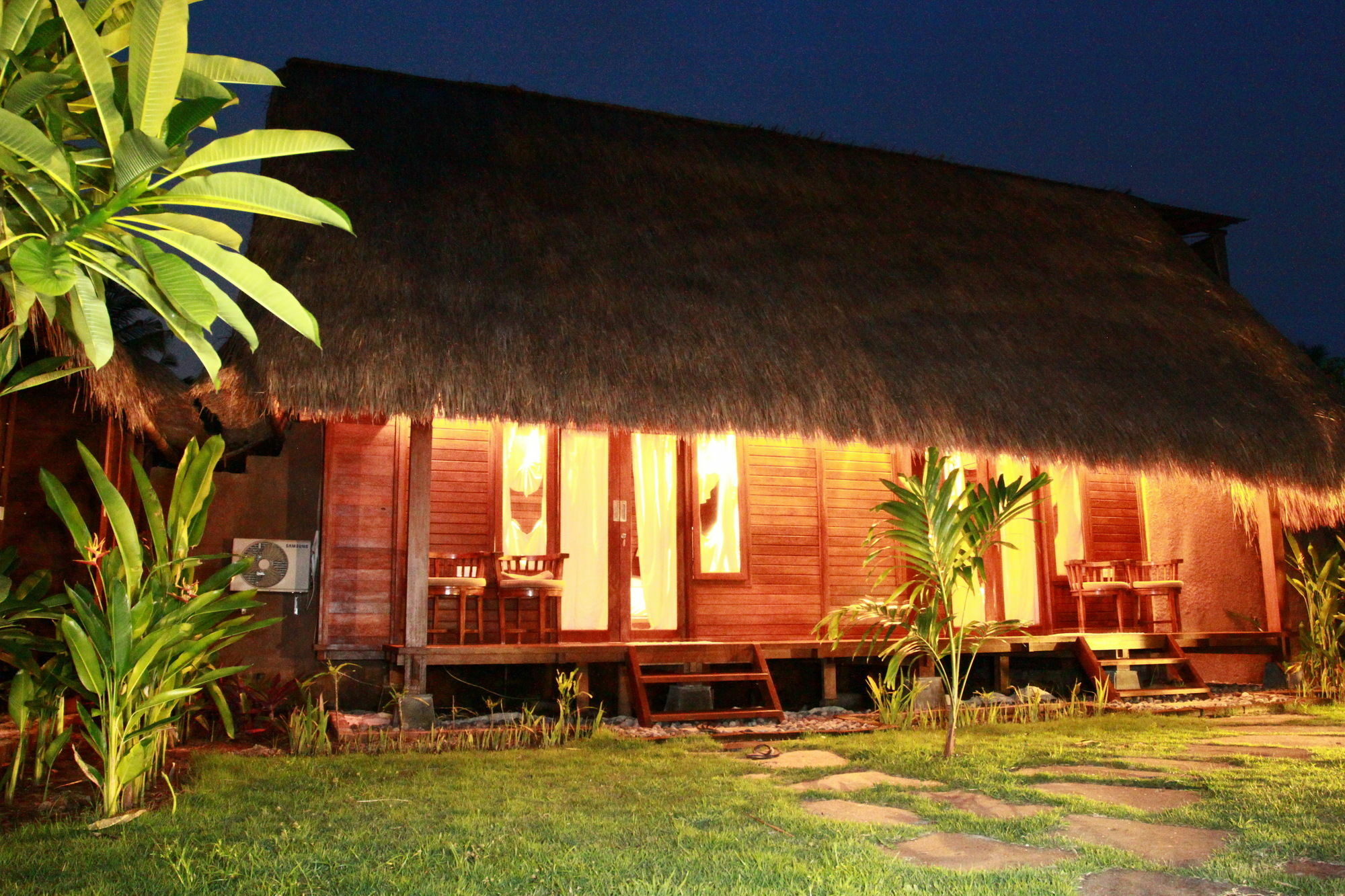 Ts Hut Lembongan Hotel Exterior foto